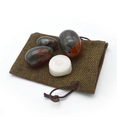 Pierre de sang naturelle Yoni Massage oeufs Costume en trois pièces pour femmes Kegel Exercice Régional et thème de l'amour