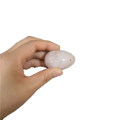 Le thème de l'amour Rose Quartz Yoni Oeufs en rose pour les prix de Noël