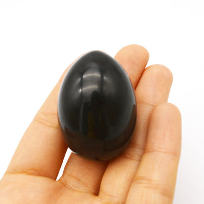 Naturel vert foncé certifié néphrite perforé moyen Jade Yoni œufs 40 * 30mm pour le bénéfice
