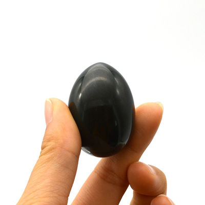 Naturel vert foncé certifié néphrite perforé moyen Jade Yoni œufs 40 * 30mm pour le bénéfice