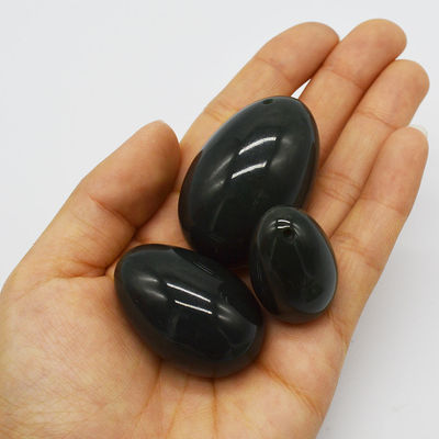 Des œufs de Yoni de jade poli en néphrite Le complément parfait à votre pratique de Yoni aux prix des pierres naturelles