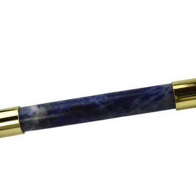Blue Sodalite Face Guasha Roller est un masseur 100% naturel pour le soin de la peau et le massage spa.