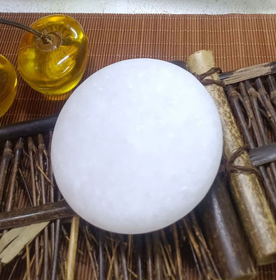 Fonction musicale 16pcs Jade Blanc Pierre d'énergie Beauté Massage chauffage Spa Massage à l'huile essentielle Boîte pour soins de santé personnels