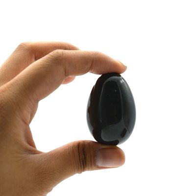 Des œufs Yoni de néphrite verte certifiée pour les femmes Kegel Fabriqué en 43 * 30mm Taille Caractéristique régionale