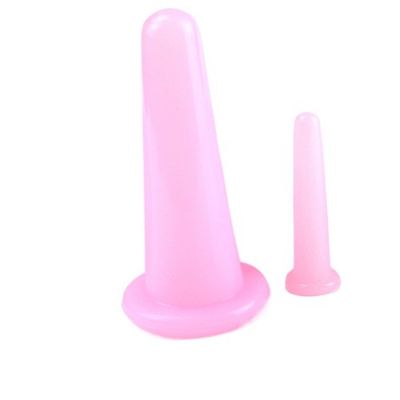 Un ensemble de gouttes d'aspiration en silicone pour le traitement de l' élimination des rides dans le spa de soins de la peau