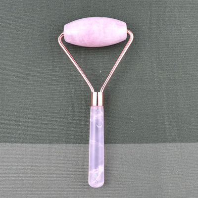 Massageur facial 2024 populaire Natural Rose Quartz Facial Roller 100% Natural Crystal Massager Pour le Massage Facial Produits de Massage des Yeux Oeil Outils de beauté