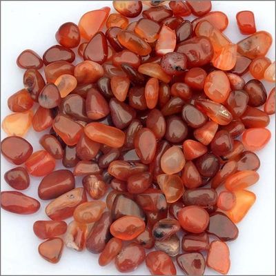 Agate rouge cristallin naturel poli Carnélien pierres de gravier pour le Feng Shui