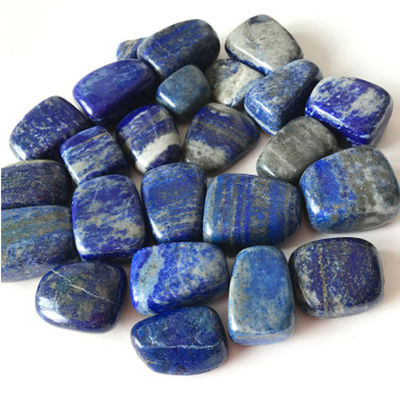 Caractéristique régionale Pièces en lapis-lazuli en vrac pour la guérison naturelle des cristaux