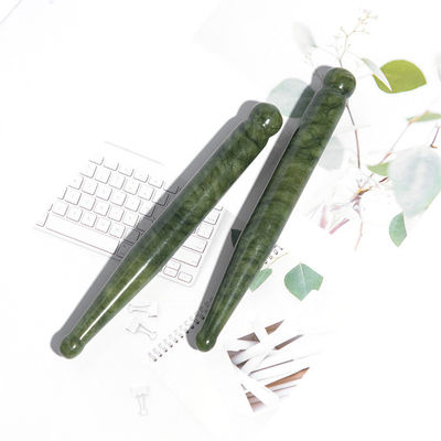 110*12mm Xiuyan Jade Gua Sha Stick Le massage facial ultime et l'outil de drainage lymphatique