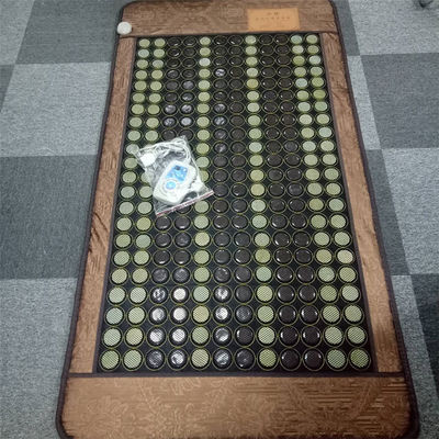 Matériau de massage en jade naturel portatif pour infrarouge et anion Mat de jade personnalisé en pierre de tourmaline
