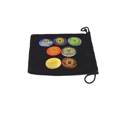 Sept pierres de chakra pour le corps et la spiritualité art de guérison collectibles cristaux tombés