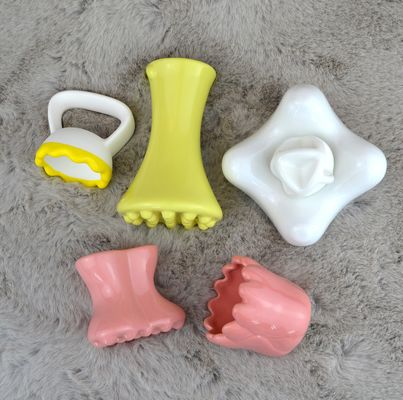Masseur facial pour 2024 Masseur de cuir chevelu en céramique fait à la main Gua Sha Masseur de cuir chevelu en pierre Guasha Tête de corps Face Outil de grattage de soins de santé