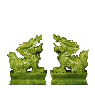 Pierre vert Feng Shui gravure figurine animal sculpté Année chinoise Jade Pixiu Statue pour le Feng Shui Paire de décoration