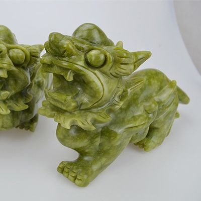 Artisanat vert Feng Shui Décoration de la maison Jade naturel Polissé Pixiu Ornaments Paire de 2 avec et méthode d'impression Autre