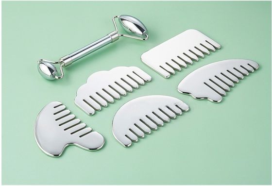 Outil de massage du cuir chevelu en acier inoxydable Gua Sha Comb cheveux en forme de cœur Outil de massage du cuir chevelu