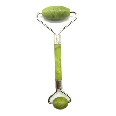 Un rouleau facial en jade 100% naturel pour le massage et la relaxation du visage