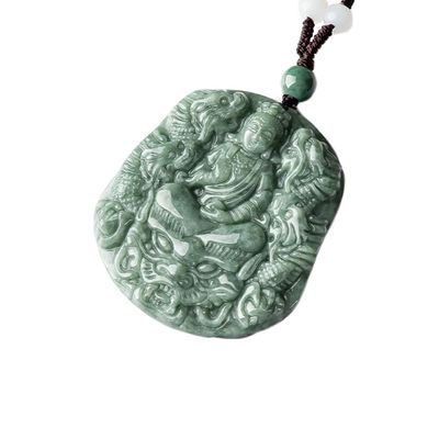 Neuf dragons de jade naturel sculpté Collier de pendentif Guan Yin Un ajout unique à votre collection de bijoux