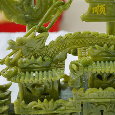 Beau bateau de jade sculpté pour la décoration de la maison et cadeau d'affaires