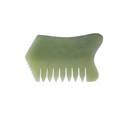 Un peigne de jade Xiuyan 100% naturel pour le soin du cuir chevelu.