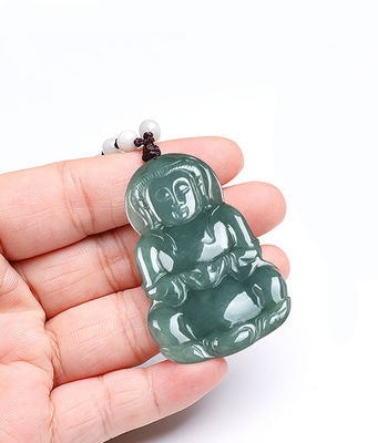 Pendant de jade naturel Guanyin Pendant vert émeraude de jade charmes collier amulettes pour les bijoux d'hommes et de femmes élégant et élégant