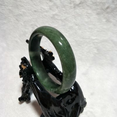 Bracelet vert émeraude naturel et brassard de jade pour hommes et femmes beauté avec amour thème de pierre précieuse