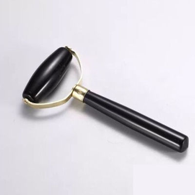 Massageur facial Pierre Bian Noire Gua Sha Jade Rouleau Facial Guasha pour la thérapie naturelle de rajeunissement du visage