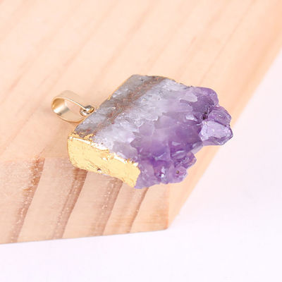 Feng Shui Collier en améthyste d' agate de quartz naturel avec pendentif plaqué d' or et pierres cristallines