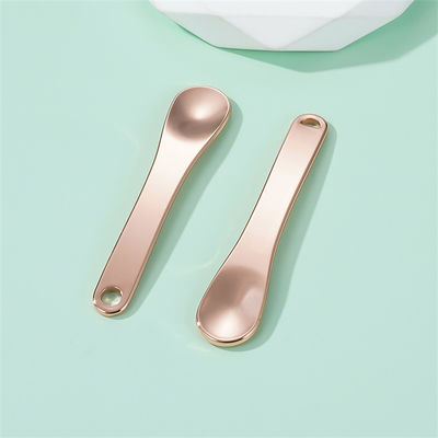 304 Cuillère de crème pour les yeux en acier inoxydable Mini spatules pour les yeux Massages pour soins de la peau des yeux