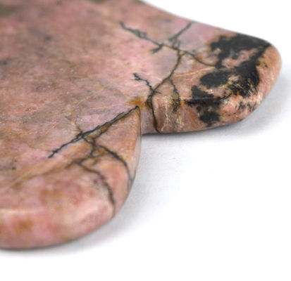 Outil de massage naturel de la rhodonite Gua Sha pour resserrer la peau et promouvoir la beauté du visage