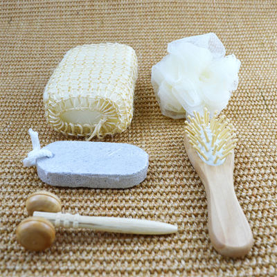 Nettoyage du corps Ensemble de bain en bois avec brosse à cheveux Pumice Stone Bath Pouf Sisal Massageuse à éponge 6Pcs Spa Bath Beauty Gift Set