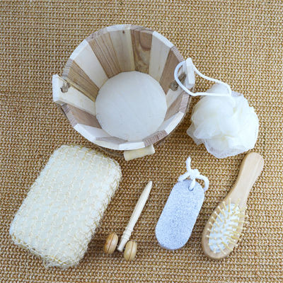 Nettoyage du corps Ensemble de bain en bois avec brosse à cheveux Pumice Stone Bath Pouf Sisal Massageuse à éponge 6Pcs Spa Bath Beauty Gift Set