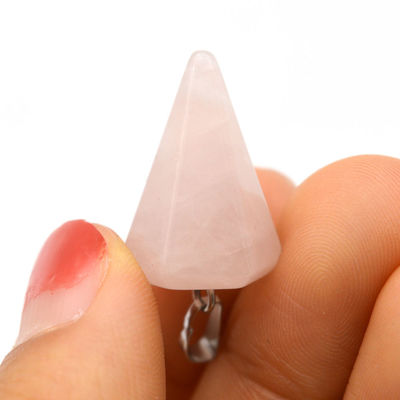 Pendule en quartz rose naturel pour l'alignement des chakras et la guérison Reiki