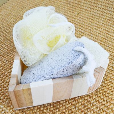 Équipement de nettoyage du corps Ensemble de bain en bois naturel en forme d'amour pour l'expérience de spa