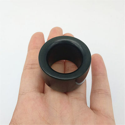 Une bague en jade de néphrite naturelle personnalisée pour hommes