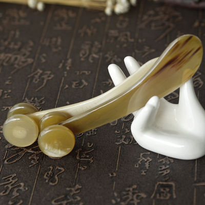 Yak Horn Gua Sha Board Bull Horn Massageur de corps Roller de soin de la peau pour la zone de massage de tout le corps