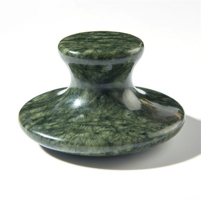 Disponibled vert foncé Xiuyan Jade Champignon Gua Sha Outil pour la guérison du corps et l' énergie thérapie