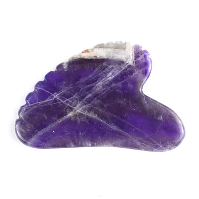 2024 Les outils de massage les plus en vogue Forme de cœur Améthyste naturel Gua Sha avec des dents Logo personnalisé Guasha Body Self Skin Care