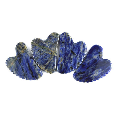 Outil de lifting du visage en forme de cœur Sodalite naturelle Gua Sha Stone pour les soins personnels et la relaxation du corps