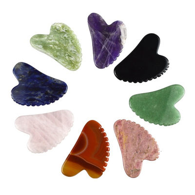 Outil de lifting du visage en forme de cœur Sodalite naturelle Gua Sha Stone pour les soins personnels et la relaxation du corps