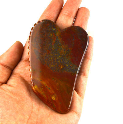 Fonction de massage musculaire 2024 Mookaite rouge naturel chaud Jasper Gua Sha Massageur Logo personnalisé Soins de la peau Anti-vieillissement Guérison des pierres Scraping outils de massage