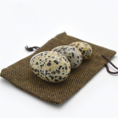 Des œufs de jaspe de Dalmatie pour femmes 3 tailles des œufs de jade vibrant