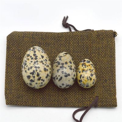 Des œufs de jaspe de Dalmatie pour femmes 3 tailles des œufs de jade vibrant