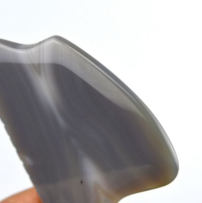 Outil de massage personnalisé 83g Agate gris rayé Jade Gua Sha pierre pour le visage et le corps