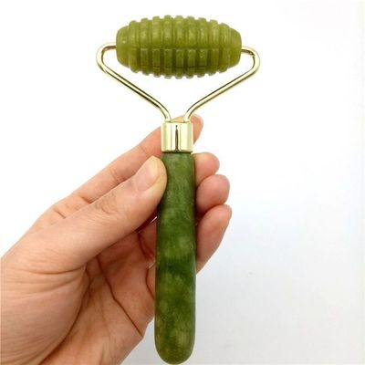 Améliorez votre routine de soins de la peau avec Xiuyan Jade Single Head Spiked Facial Massage Jade Roller