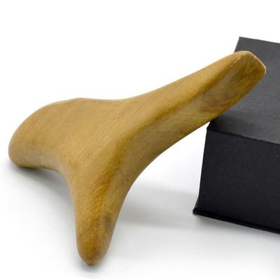 Propriétés Massageur Triangle de bois naturel Gua Sha Outils pour le massage des pieds Self-service équipement de beauté