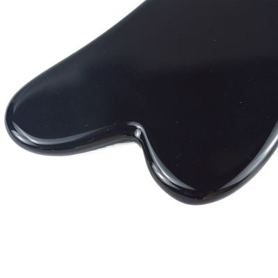 Forme de cœur Obsidian noir Guasha 100% Jade naturel Goua Sha Scraping Massage Outil Logo personnalisé pour la personnalisation