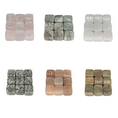 Un ensemble de cadeaux en pierre de whisky en jade parfait pour les hommes et les femmes qui veulent améliorer leur expérience de boisson.