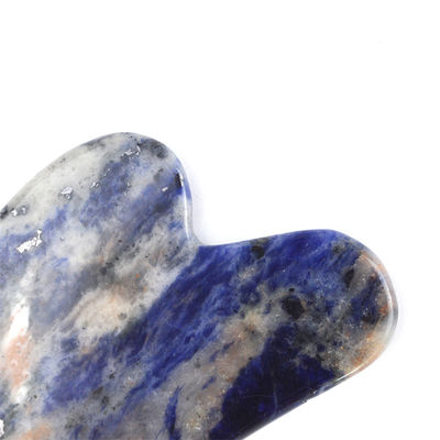 Équipement de massage corporel Logo personnalisé Forme de cœur Sodalite naturelle Gua Sha Stone Soin de la peau Spa de soins personnels Salon de beauté de lifting facial