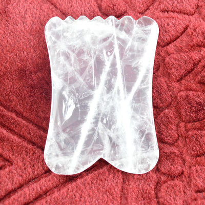 Propriétés Équipement de massage pour les muscles du corps 2024 arrivées Quartz clair Gua Sha Rock Crystal Guasha Gemstone Outil de sculpteur