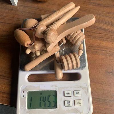 Logo personnalisé DisponibleD Beech Facial Mini Outils de sculpture de bois de la thérapie du visage de massage de rouleau de séries en bois de la thérapie du visage kits